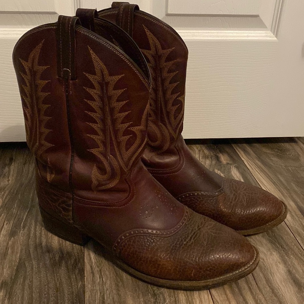 Tony Lama cowboy boots size 7